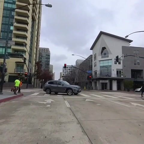 SUV almost drives the wrong way into my path - UpRide.cc - Make Cycling ...